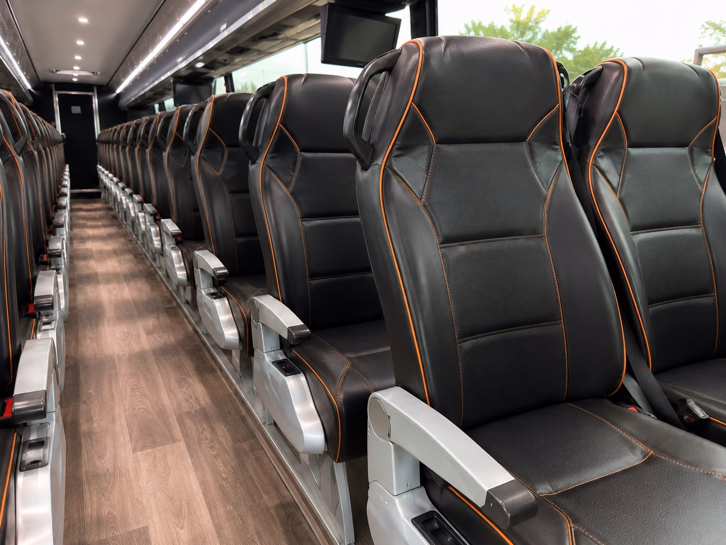 charter buses for arizona cardinals and phoenix suns fan groups from surprise
