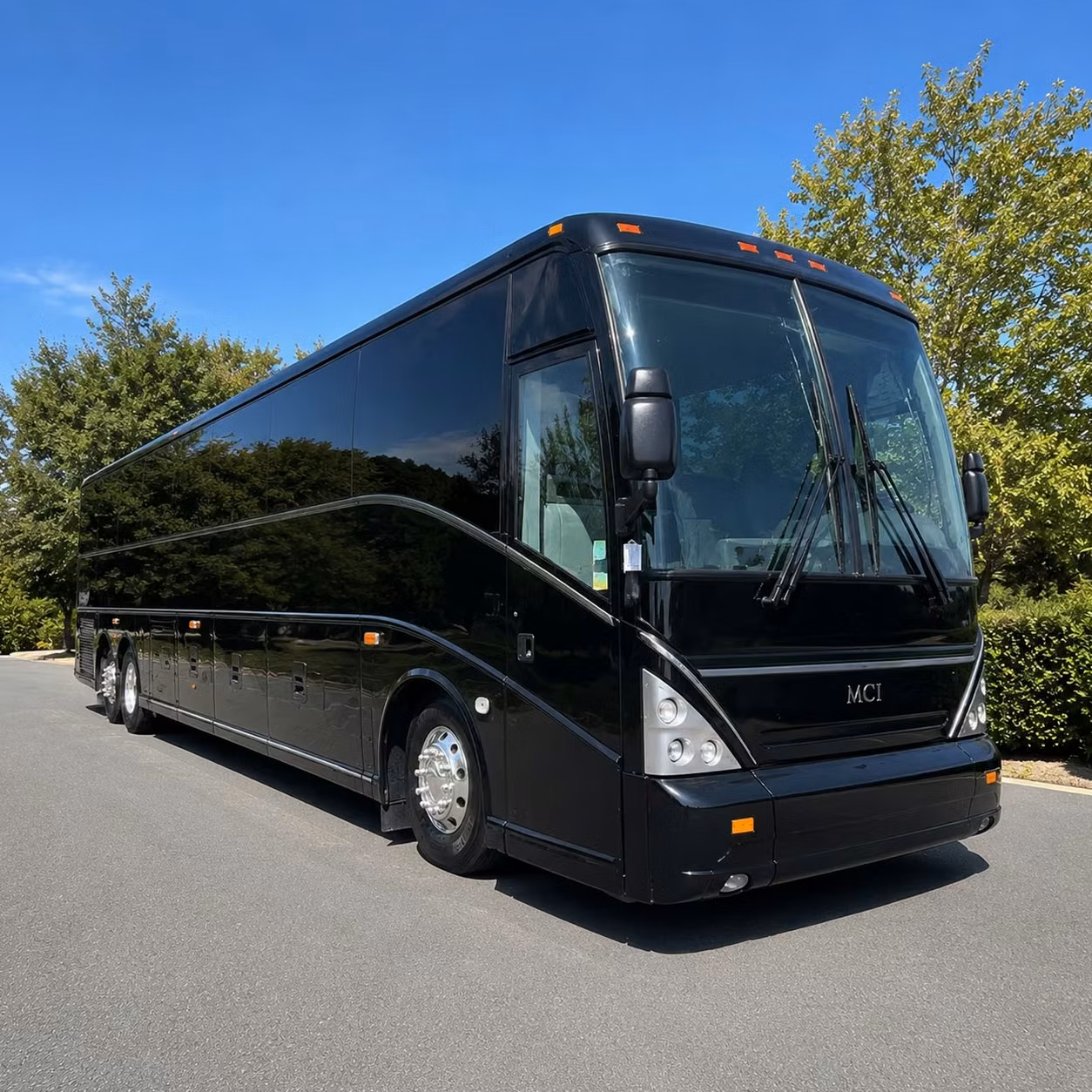 corporate event shuttles to venues across the phoenix west valley