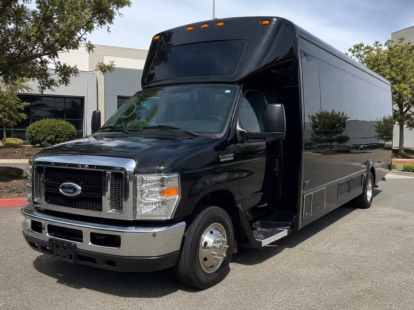 party buses for prom night in surprise make the night unforgettable before you even arrive